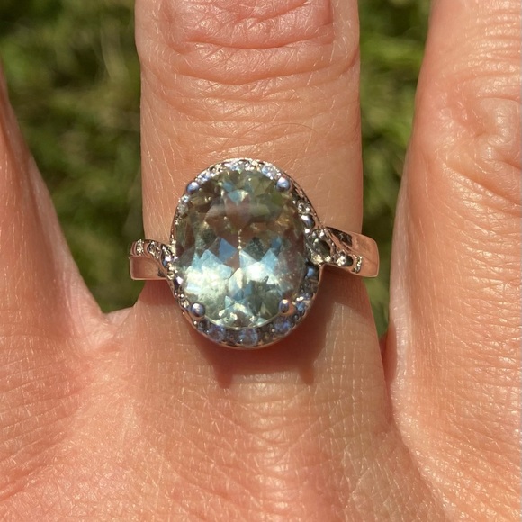 Sterling Silver Green Amethyst & White Sapphire Solitaire engagement ring size 7 - Picture 3 of 8